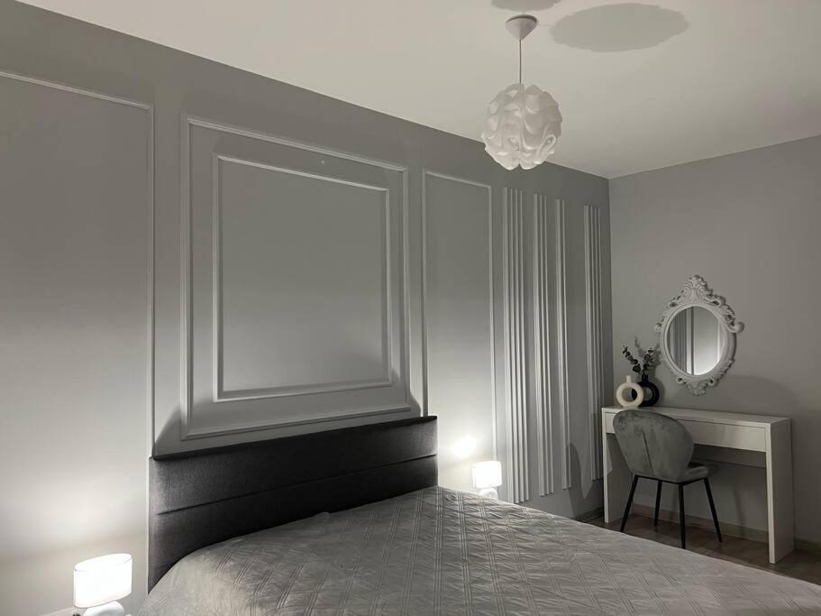 Luxueux Appartement Pres De La Cathedrale Estrasburgo Exterior foto